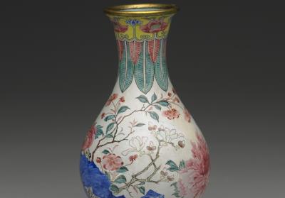 图片[2]-Painted enamel vase with floral decoration , Kangxi reign (1662-1722), Qing dynasty-China Archive